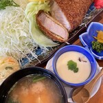 とんかつうえの‎ - 