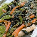 西友 - 料理写真:惣菜コーナーのおつまみ。ほうれん草の胡麻和え。スーパーマーケットグルメ。