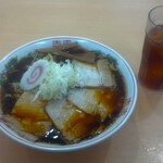 ラァメン オカムラ - 郡山ブラック&ウーロン茶