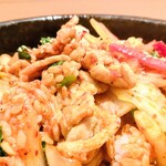 妻家房 - 石焼豚プルコギビビンバ 。豚肉ぷっくり