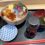 小松水産の海鮮丼 - 料理写真:
