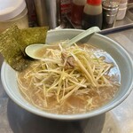 ラーメンショップ - このネギが最高なんです