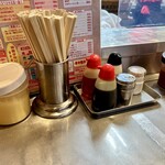 ラーメンショップ - 調味料たち