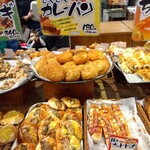 どんぐり - メニュー　陳列棚