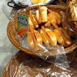 どんぐり - メニュー　陳列棚