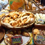 どんぐり - メニュー　陳列棚