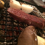 おにく 花柳 - 野菜と一緒に