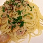 リストランテ サクラ - 船橋産ホンビノス貝の白ワイン煮込み(フェデリーニ)