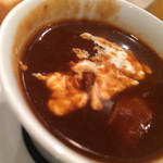 おにく 花柳 - 和牛のタンシチュー・カルピスバターの炭火焼きトースト