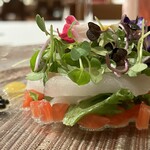 レストラン 椿山荘 カメリア - 天然平目のマリネ　キャビア添え　マイヤーレモンのアクセント