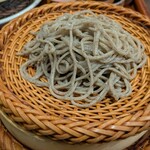 手挽きそば 一心 - 田舎二八ざる(大盛りのため二段あります。)