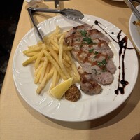 トラットリア ラ グロッタ - 