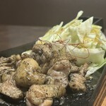 個室×鮮魚×地鶏 海乃鶏 - 銘柄鶏の炭火炙り焼き