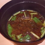 鮨ト和食いちり - 赤出汁