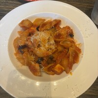 grigio la tavola - 
