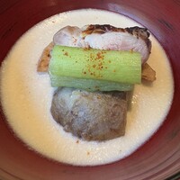 妙見石原荘 食菜石蔵 - 黒さつま鶏利休あん