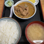 永井食堂 - もつ煮定食（半ライス）