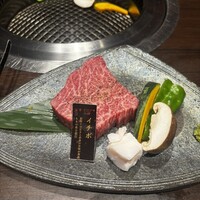 近江牛専門店 万葉 まえだ亭 - 