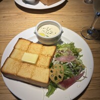 梅田 ワーフ - 