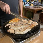 とんちゃん 元祖サムギョプサル - 