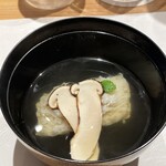 和 のぎ - 鱧と松茸のお椀