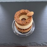 Mont St. Clair - アマンド