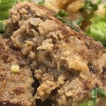 海へ - ハンバーグ断面