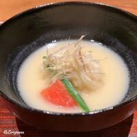 ごだん 宮ざわ - 揚げは寝の白味噌椀