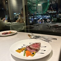 24/7 restaurant - 