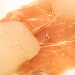 イルキアーロ - 生ハム　梨のピクルス☆♪