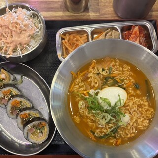 口コミ一覧 : NENE CHIKEN 中村区役所駅前店 - 太閤通/韓国料理 [食べログ]