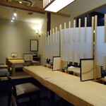 麺坊 万作 - 店内