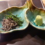 エスト！ジャパン - 焼きお握り茶漬けの箸休めと薬味