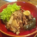 仙人小屋 - 熊のスペアリブ風煮込み