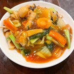 中華酒場 風来坊 - 五目あんかけ焼きそば@¥750