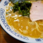 横浜豚骨醤油ラーメンYOLO - 