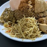 ファミリーケータリン - 