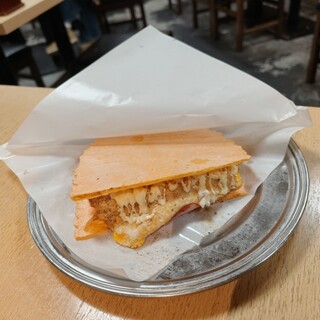 大衆酒場 酒呑んで飯食って蛙之介_1