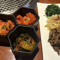 蕃 YORONIKU - 