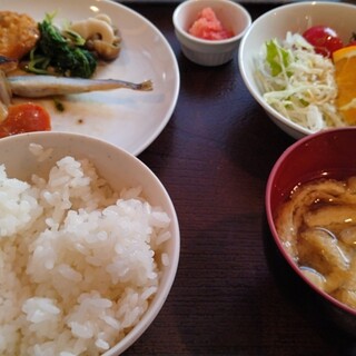 八百治博多ホテルレストラン ホーリーブルー_0