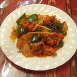 神戸マハル - チキンのチリソースとガーリックソース和え