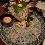 千代の追風 - 皮はぎの姿造り　肝醤油　１８００円