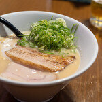 らあめん彩鶏どり - 料理写真: