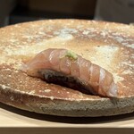 鮨 富かわ - ぼら　カラスミはさみ