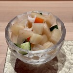 鮨 富かわ - がり　生姜きゅうり人参蓮根
