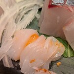 汐 - イカの中にウニが入ってます