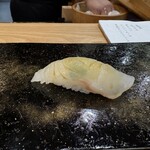 さか本 鮨 - 泰の昆布締め