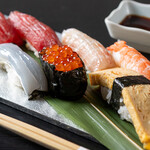 翁 本家 - 料理写真:料理　上寿司