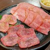 焼肉 炭次郎