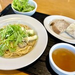 ＰＵＢＬＩＣ ＤＩＮＥＲ - 料理写真:本日の和風パスタ